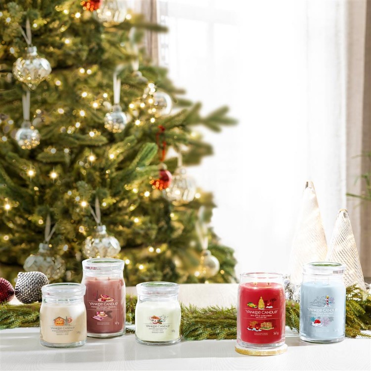 Bild von Big Apple Christmas Signature Filled Votive