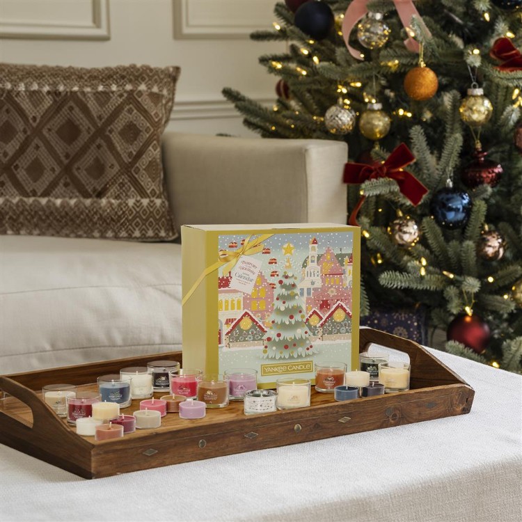 Image de Passport to the Holidays Advent Book